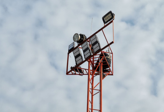 LED-Altaj Mastaj Lumaj Normoj