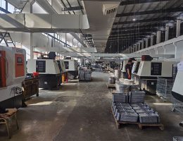 malplena aluminia loĝejo